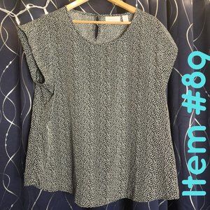 Chico flutter sleeve top 3x